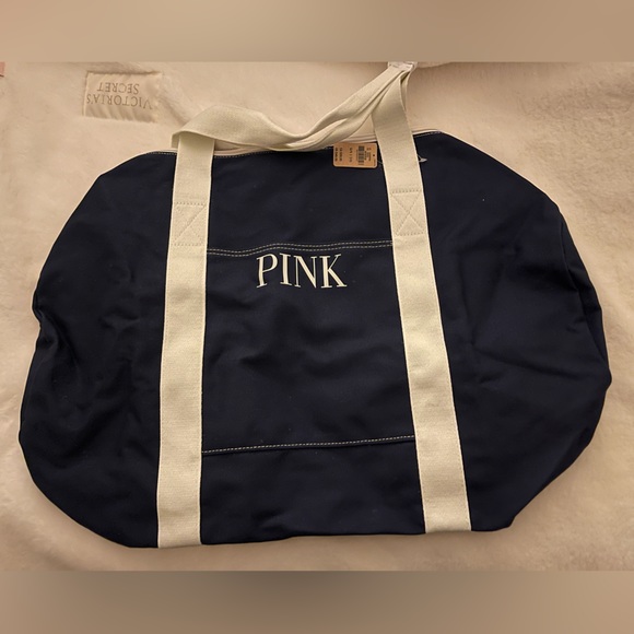 NEW VS PINK Weekender Duffle Gym Bag in Navy - Picture 6 of 12